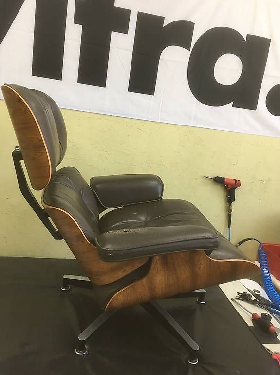 Herman Miller Poltrone: Original Hermann Miller Eames Lounge Chair + Ottoman- 1970s – Usato da Basel venduto da Mack86 2