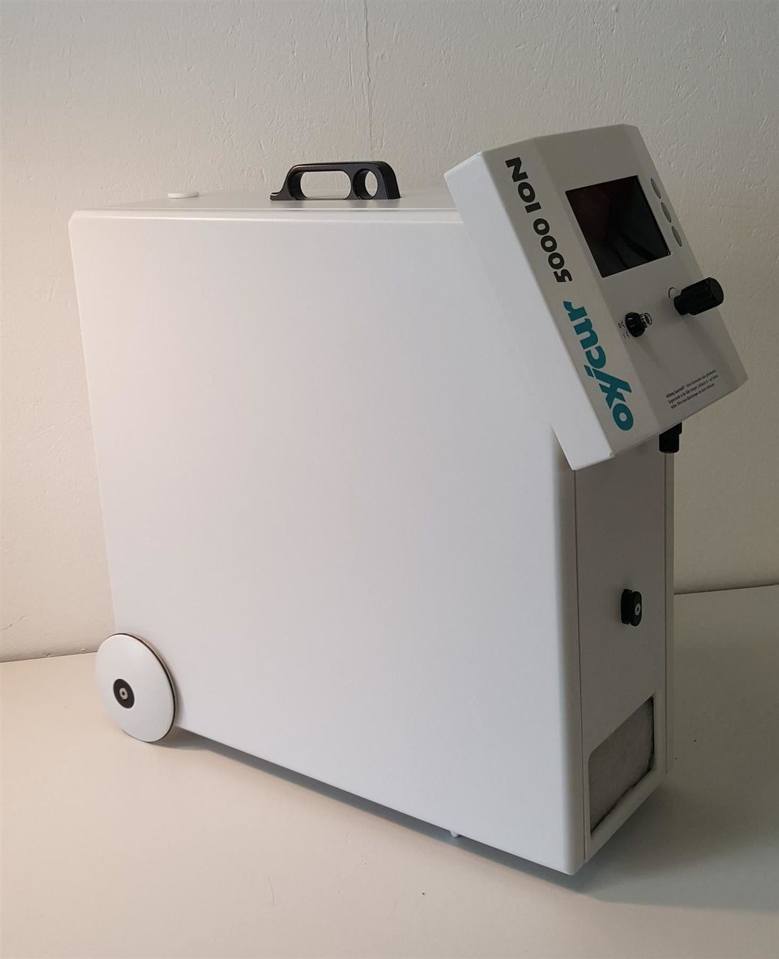 Accessori da laboratorio: Oxicur 5000 ION Sauerstoff Generator – Usato da Niederdorf venduto da LeptonAG_Labor