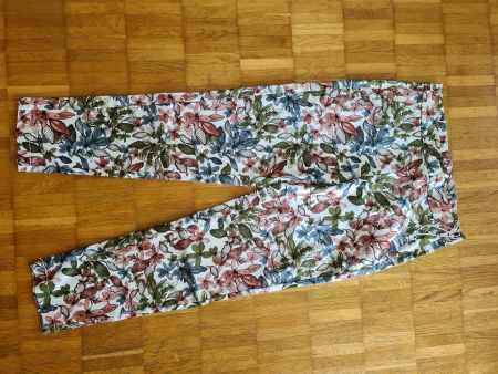 Damen Hose Blumenmuster Grösse 38 neu