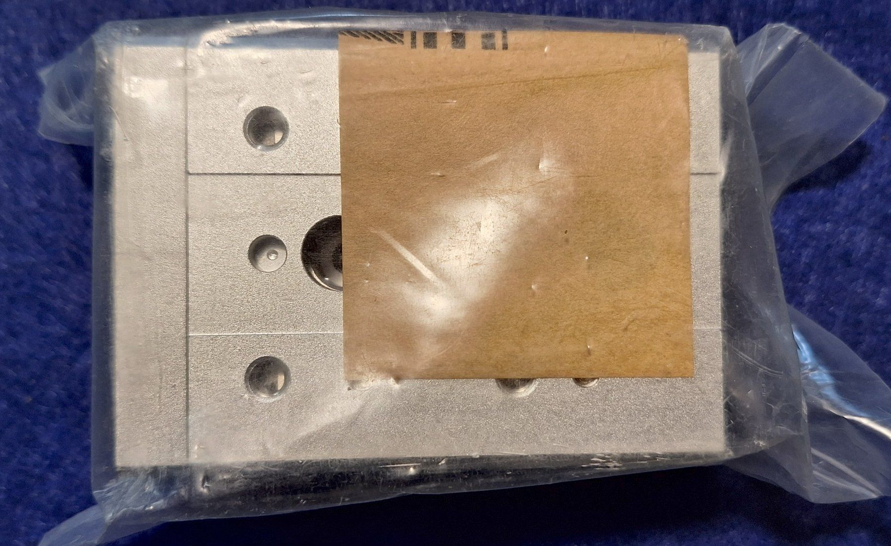 Altri prodotti elettronici: SMC MXS16-30 – Nuovo e nell'imballaggio originale da Bussy FR venduto da 023 1