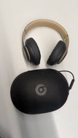 Beats Studio 3 Kopfhörer mit Case