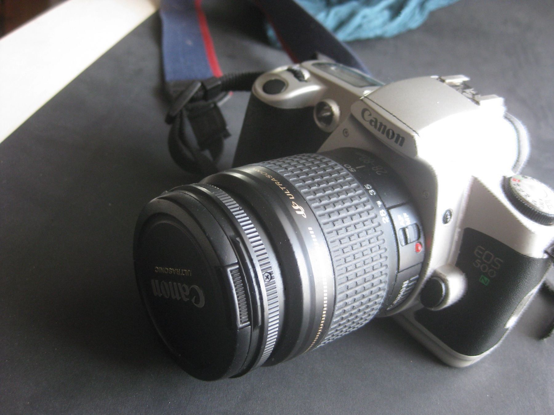 Canon Fotocamera: Canon Spiegelreflexkamera – Usato da Adetswil venduto da sni17