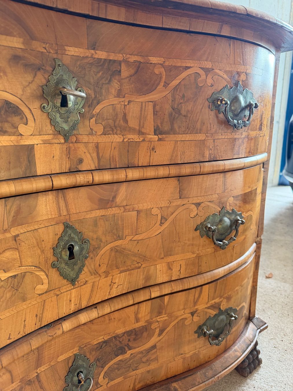 Commodes: Barock Kommode Antik mit 3 Schubladen – D'occasion à Riehen par Heenling 3