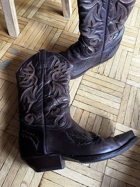 Scarpe da donna: Bottes cow-boy  – Usato da Pully venduto da yaa_rm7x 1