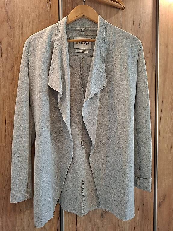 Giacche: Rich&Royal Blaser grau Gr.xs/s – Usato da Flurlingen venduto da Atea8