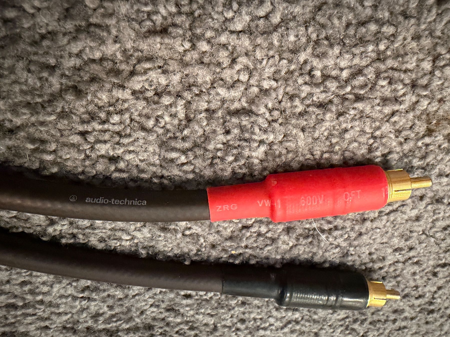 Cavi: Audio Technica RCA Kabel 1 Meter / Paar – Usato da Horgen venduto da Auction-Kings 1