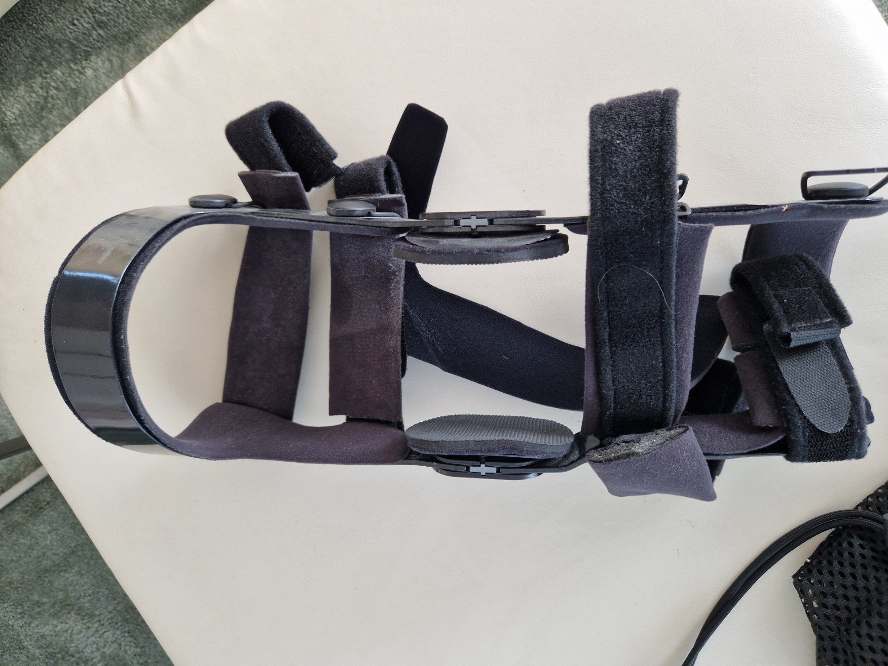 Attrezzature mediche: Donjoy Knieorthese – Usato da Horgen venduto da ren_65gp 1