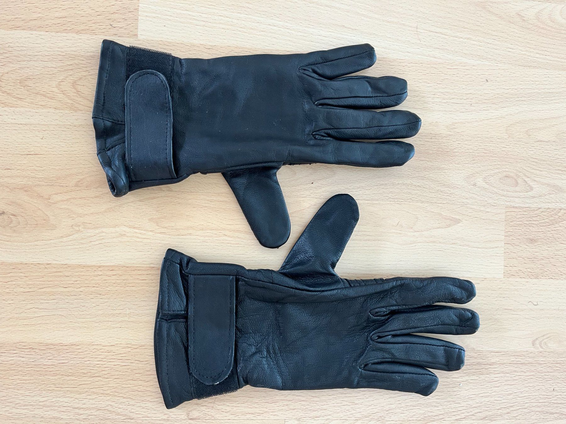 Gants & mitaines : Motorrad Handschuhe – D'occasion à Ins par Euqinimod