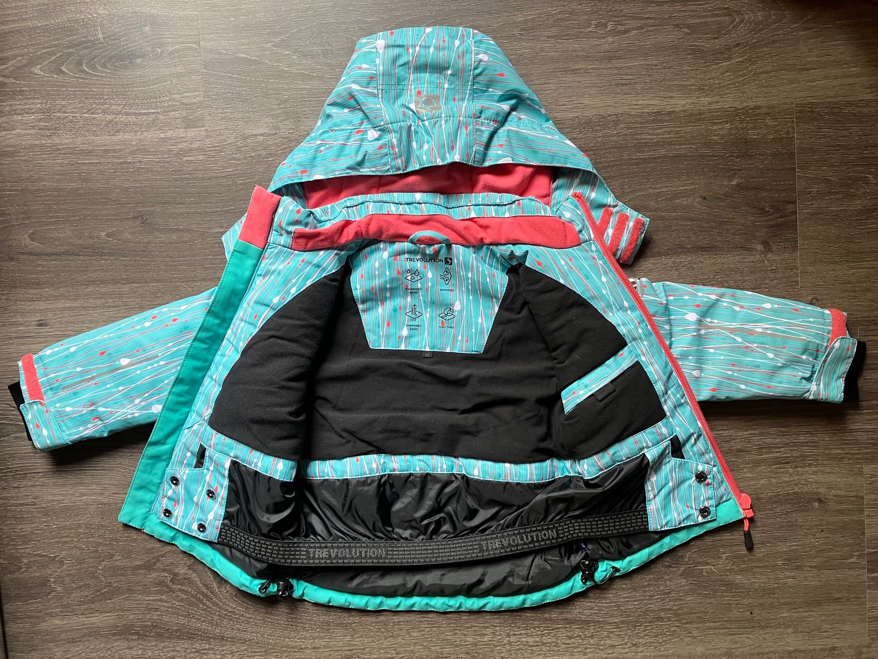 Trevolution Giacche & Cappotti: Winterjacke Gr. 92 Trevolution – Usato da Gattikon venduto da stri_lgs79 2