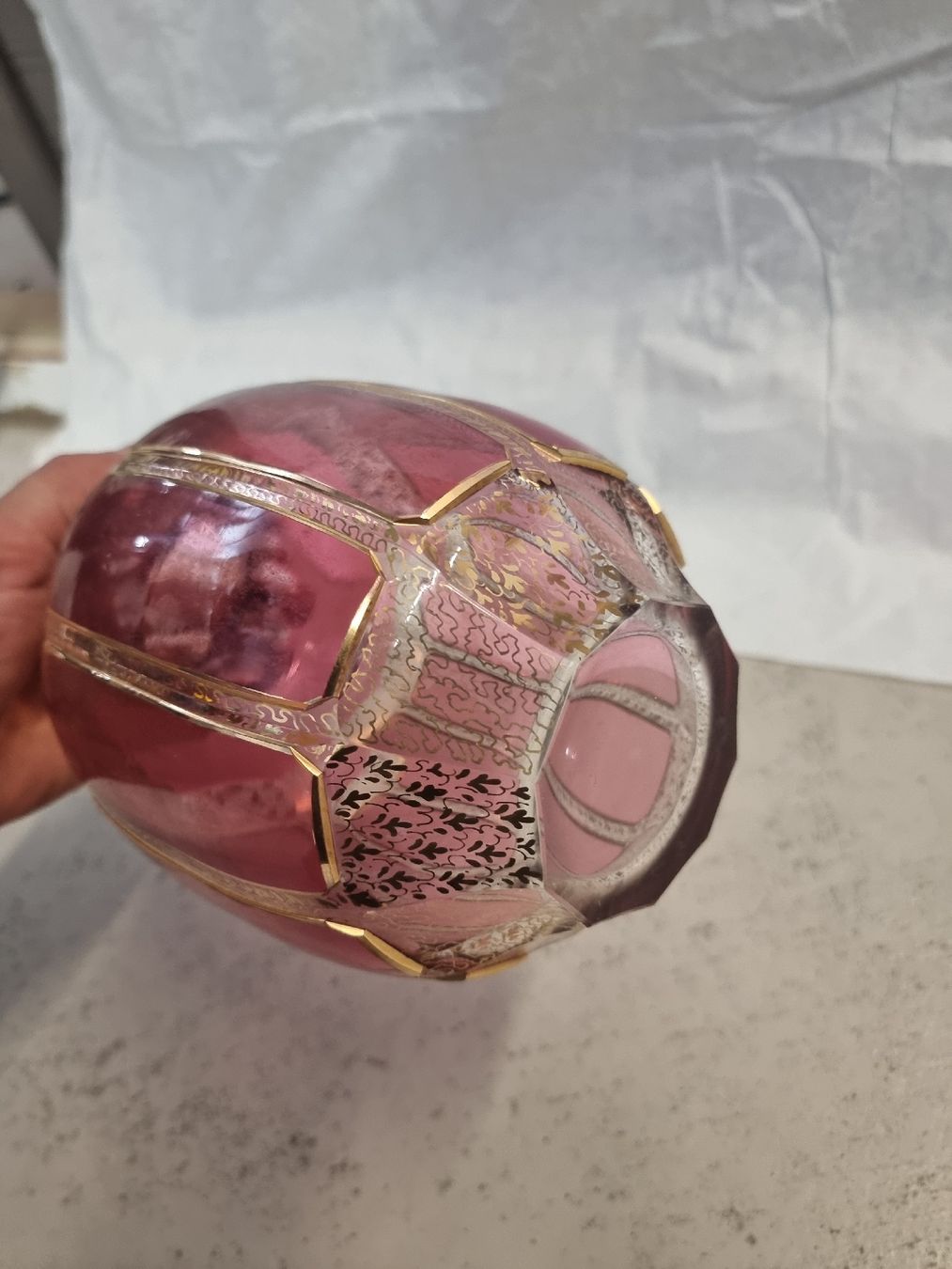 Vasen & Gefässe: Vase Glas pink mit Golddekor  – Gebraucht aus Olten von Mezopotamya 5