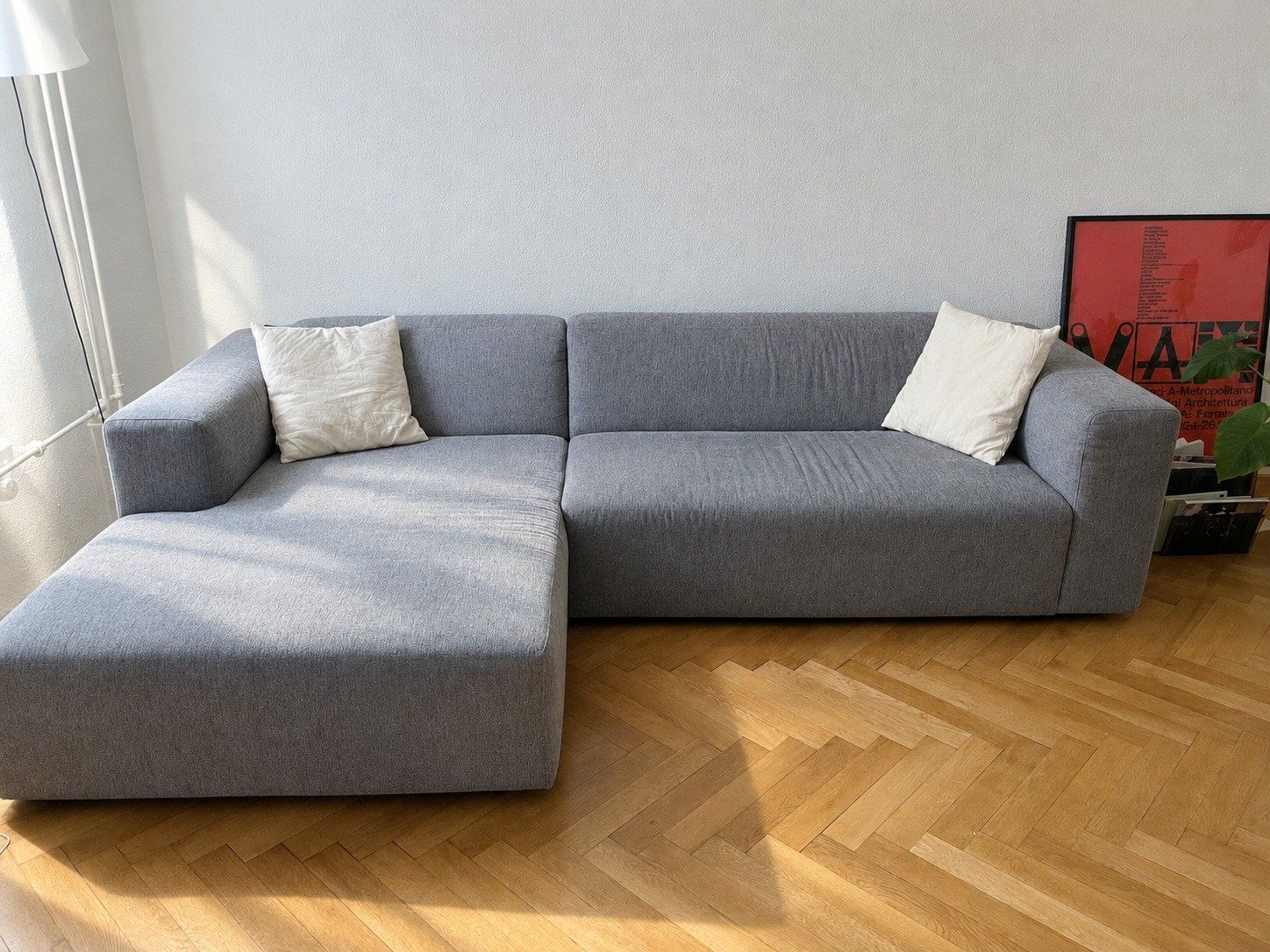 Sofas: Graues Sofa in modernem Design – Gebraucht aus Zürich von gus_n9w2