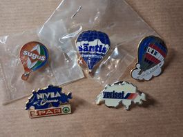 5  Sammler Pins : 3 x Ballons & 2 x Umriss Schweiz