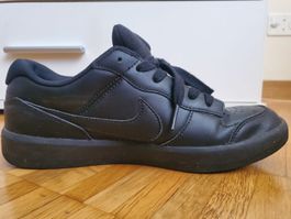Nike SB Schuhe schwarz Grösse 42 gebraucht