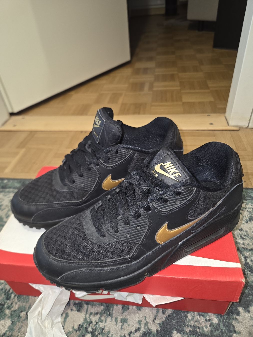 Nike Scarpe da uomo: Nike Air Max Gold – Usato da Carouge GE venduto da ann_6txb
