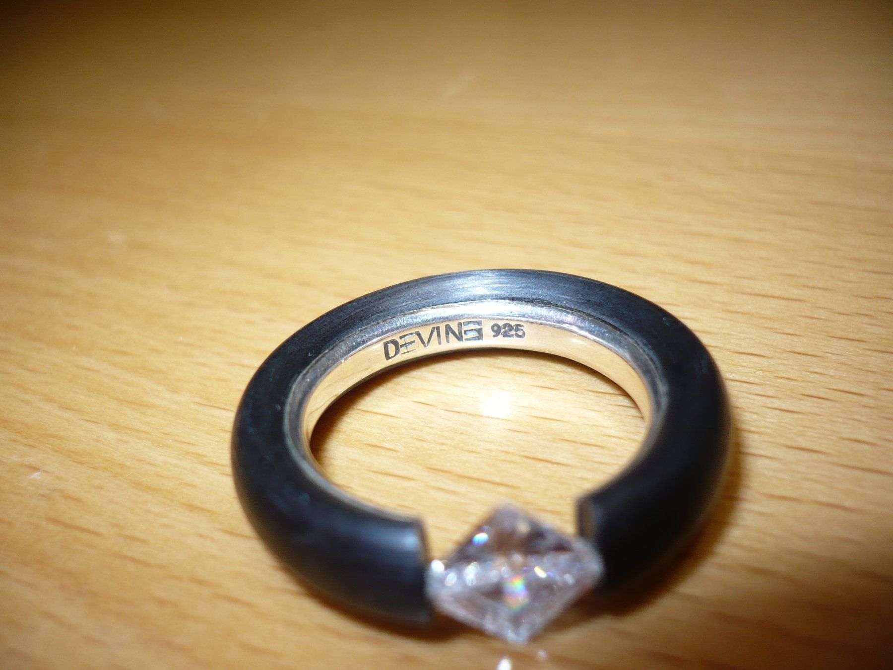 Ringe: Carbon Ring DEVINE Zürich 925 Silber – Gebraucht aus Merzligen von Marthe22 5