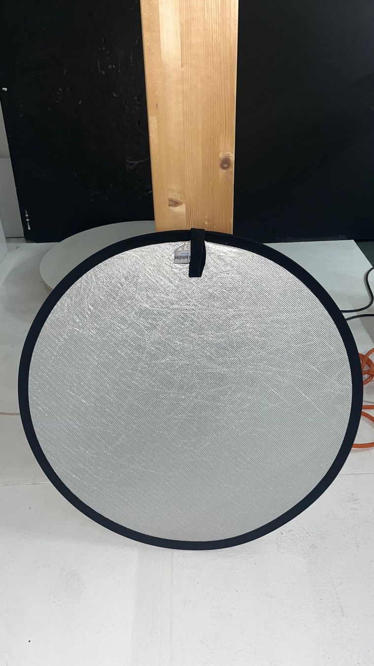 Altri Accessori: Lastolite Reflektor, Durchmesser 99 cm - Top Zustand! – Usato da Ittigen venduto da Ruben4u2 1