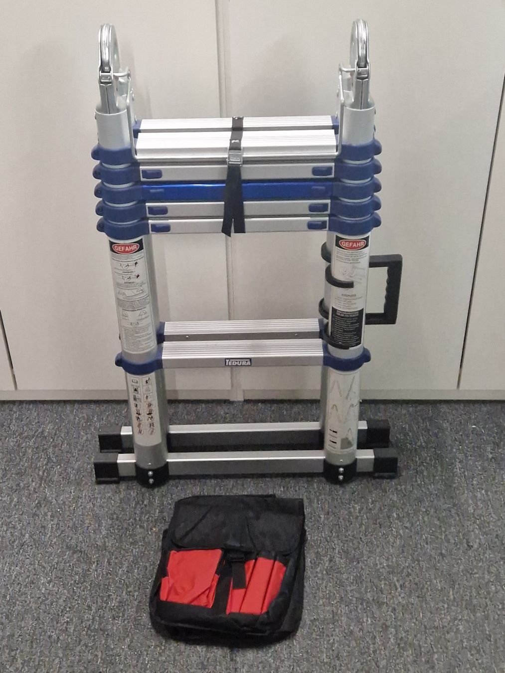 Scale: Tedura Alu-Teleskop-Klappleiter, 3.85 m – Nuovo (secondo la descrizione) da Cham venduto da Dave63