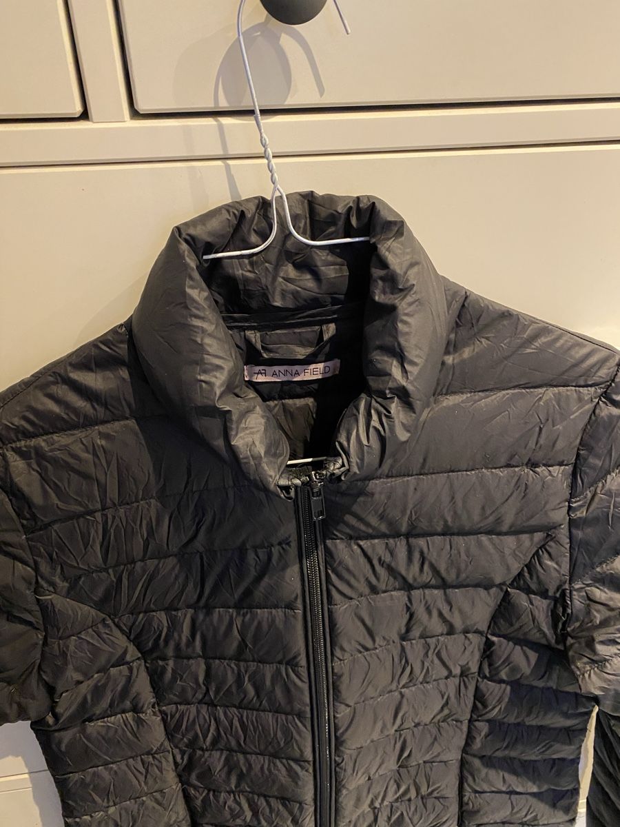 Anna Field Jacken: Leichte Daunenjacke schwarz 36 – Neu (gemäss Beschreibung) aus Goldau von Rjn 3