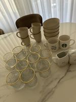 Geschirr Set mit Tassen Gläsern und Schalen Gebraucht