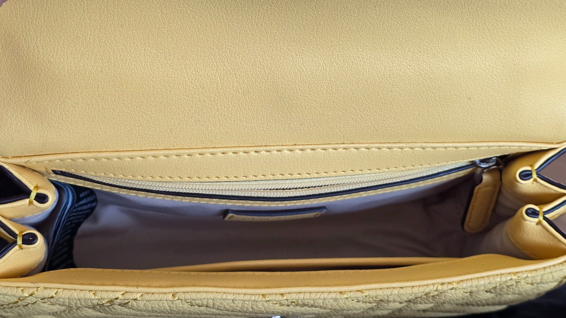 Ralph Lauren Borse da donna: Ralph Lauren Madison Handtasche gelb – Usato da Uster venduto da proshka74 7