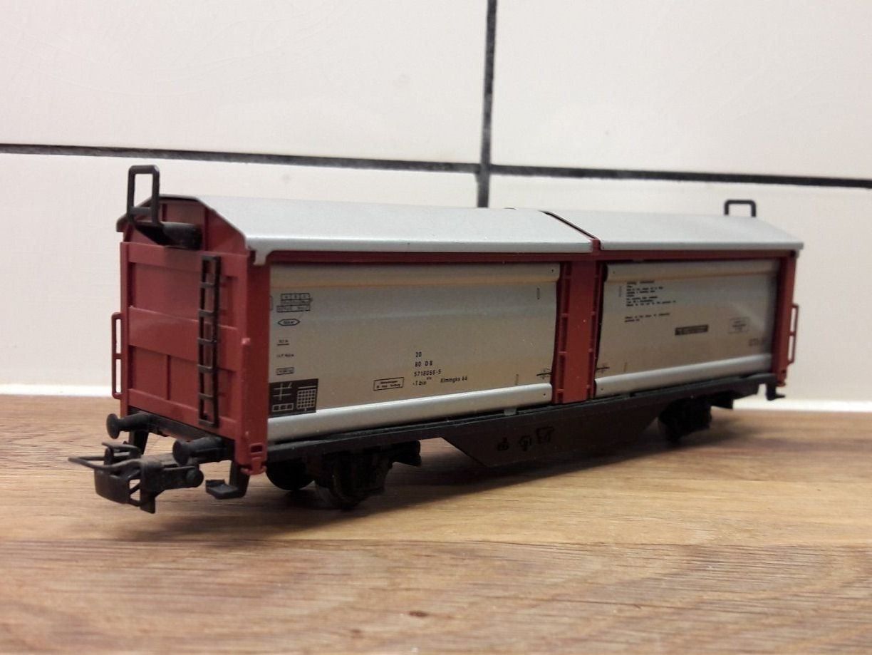 Märklin Modelleisenbahnen: Märklin HO AC : DB wagon couvert "Tbis" – Gebraucht aus Buttes von Cafe2005 5