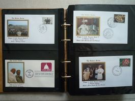 TIMBRES Album 124 enveloppes "Voyage du Pape" / PAPSTREISEN