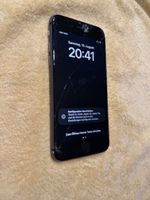 iPhone 8 / Black / 64Gb / 89% Akku / H17