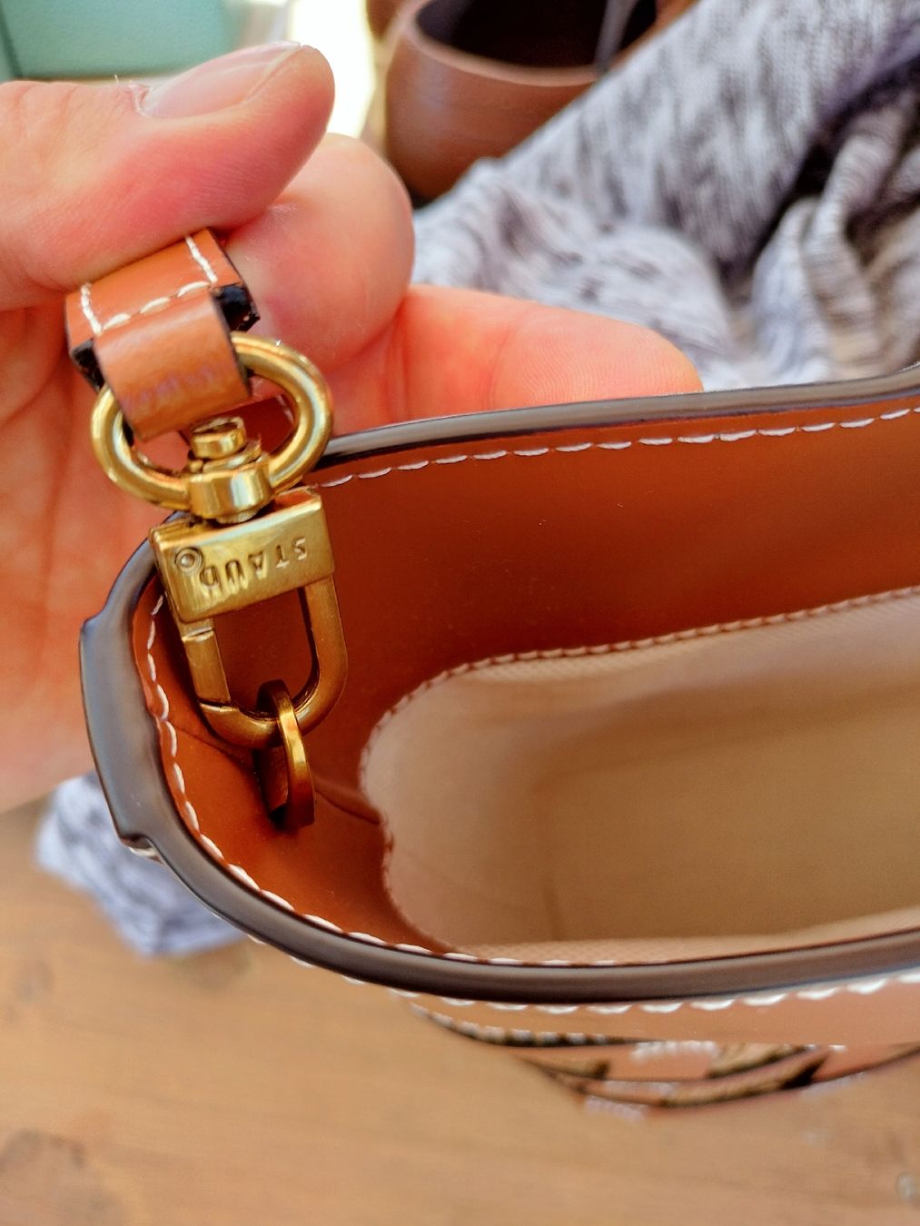 Taschen für Damen: Staud Taschen – Gebraucht aus Volketswil von I_m_pure 2