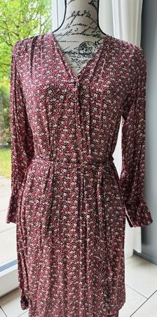 Caroll Floral Print Midi Dress with Tie Waist  - Size40