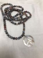 Collier en pierres Agate