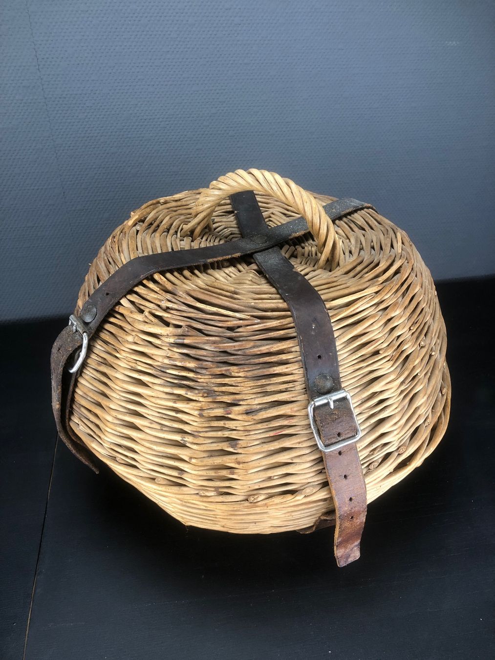 Altro in Antiquarato & Arte: Korb für Curlingstein, oder als Picknick-Korb  Vintage – Usato da Laufenburg venduto da industrial-silence 1