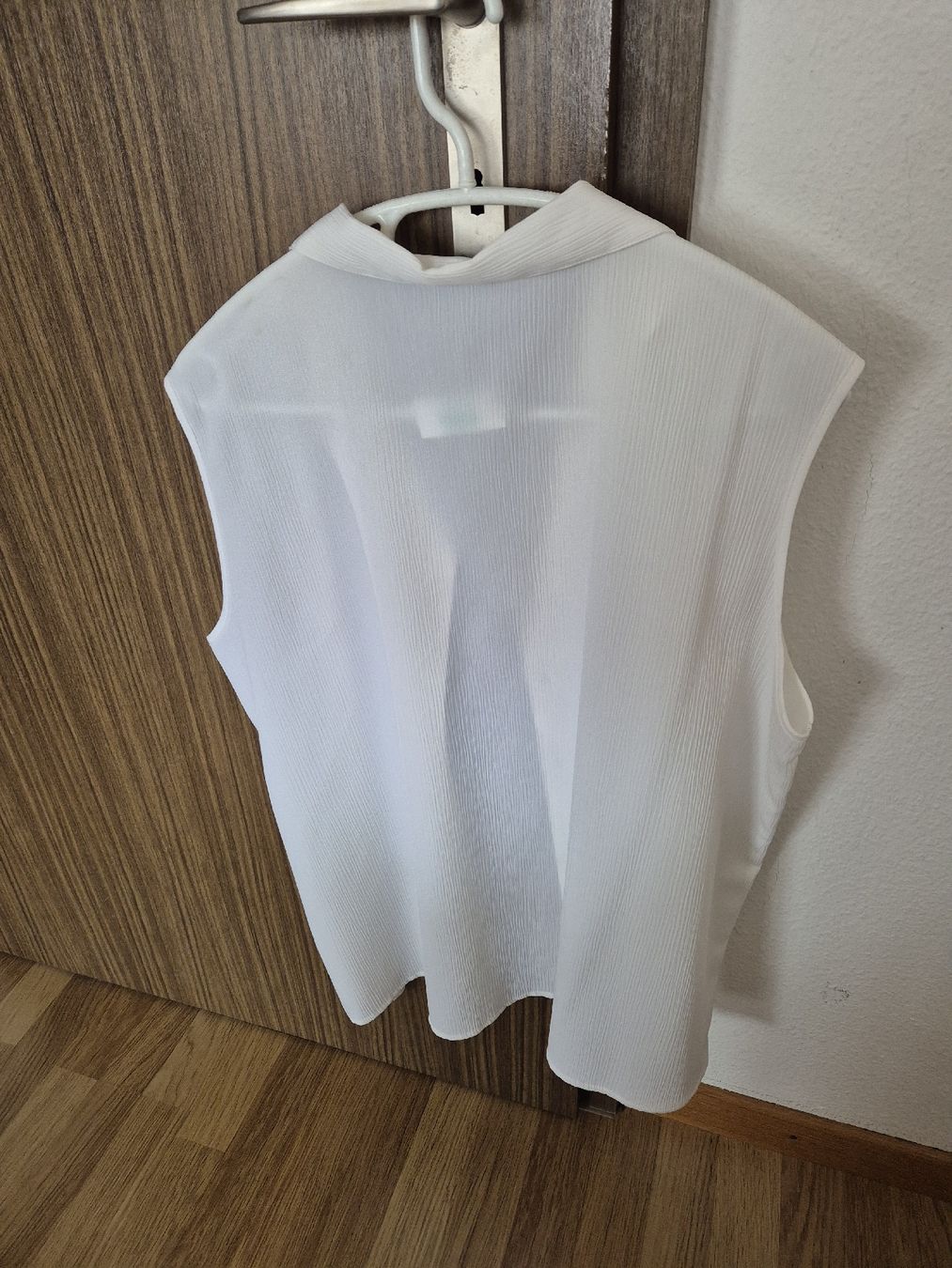 Blusen: DeVille Sommerbluse, ärmellos, Grösse 52 – Gebraucht aus Langenthal von Polarisstern 1