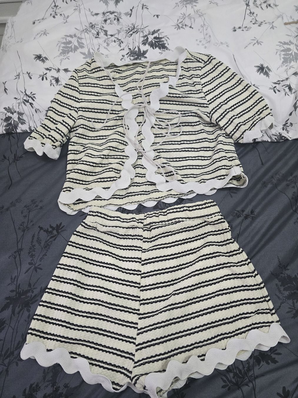Shein Kleiderpakete: Ensemble short – Neu (gemäss Beschreibung) aus Tramelan von Andreia25