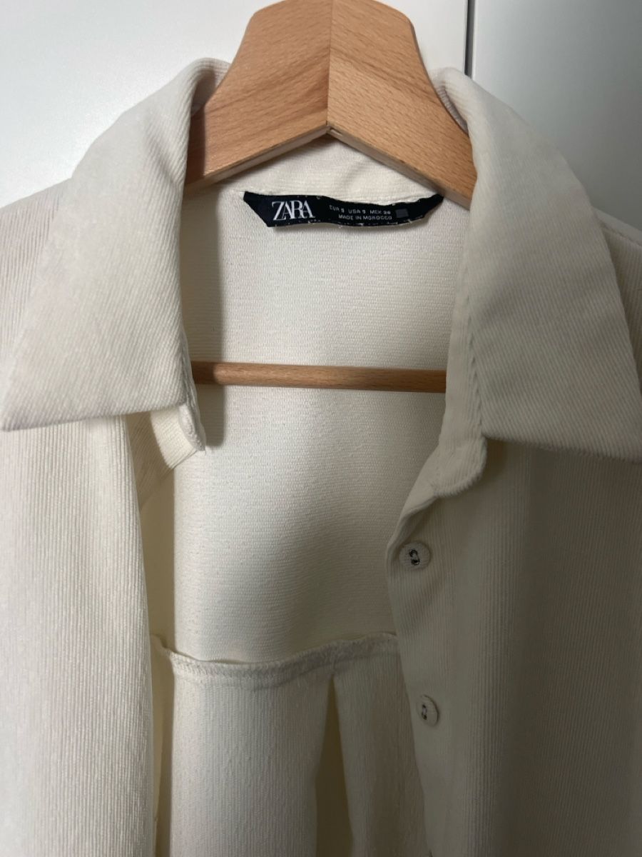 Zara Camicette: Zara Hemdbluse weiss Grösse S  – Nuovo (secondo la descrizione) da Brittnau venduto da A.Romeo 1