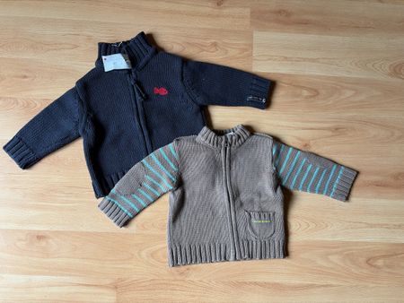 Lots de 2 jaquettes tailles 68