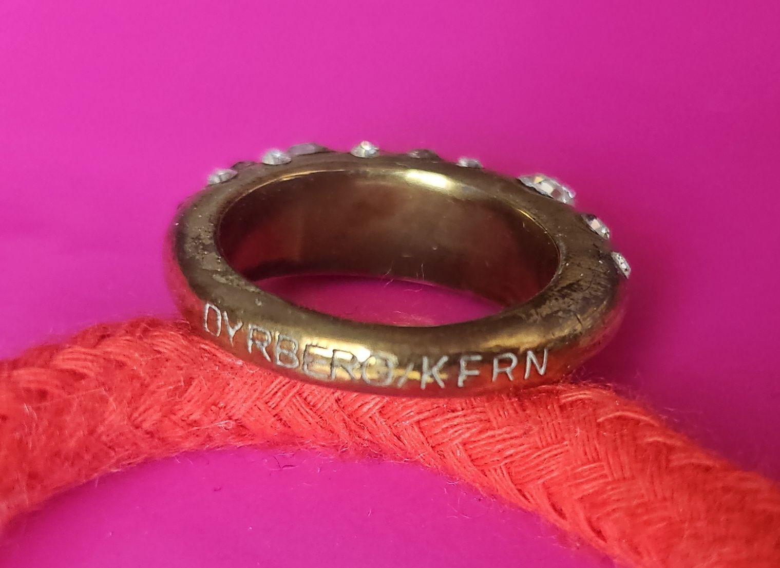 Dyrberg/Kern Ringe: Dyrberg Kern Ring Kristalle Grösse 54  – Gebraucht aus Bülach von ane_yn2b 1