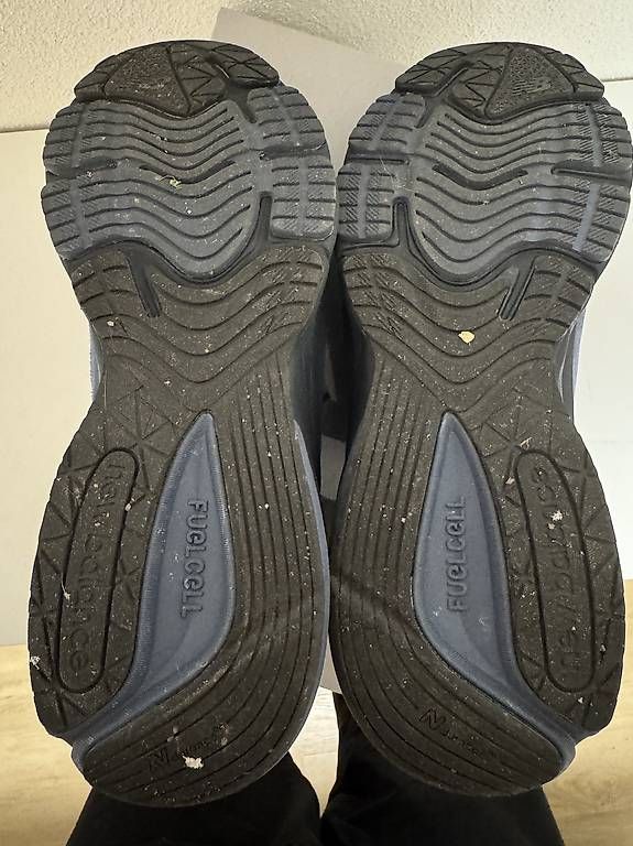 New Balance Herrenschuhe: New Balance 990v6 – Gebraucht aus Wettingen von nik_22w8 4