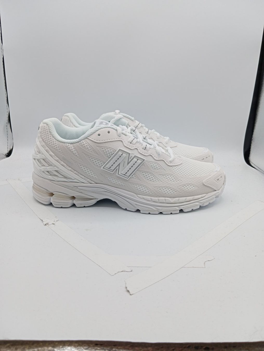 New Balance Scarpe da uomo: New Balance 1906 Phantom White (EU37.5) – Nuovo e nell'imballaggio originale da Schaffhausen venduto da outlez