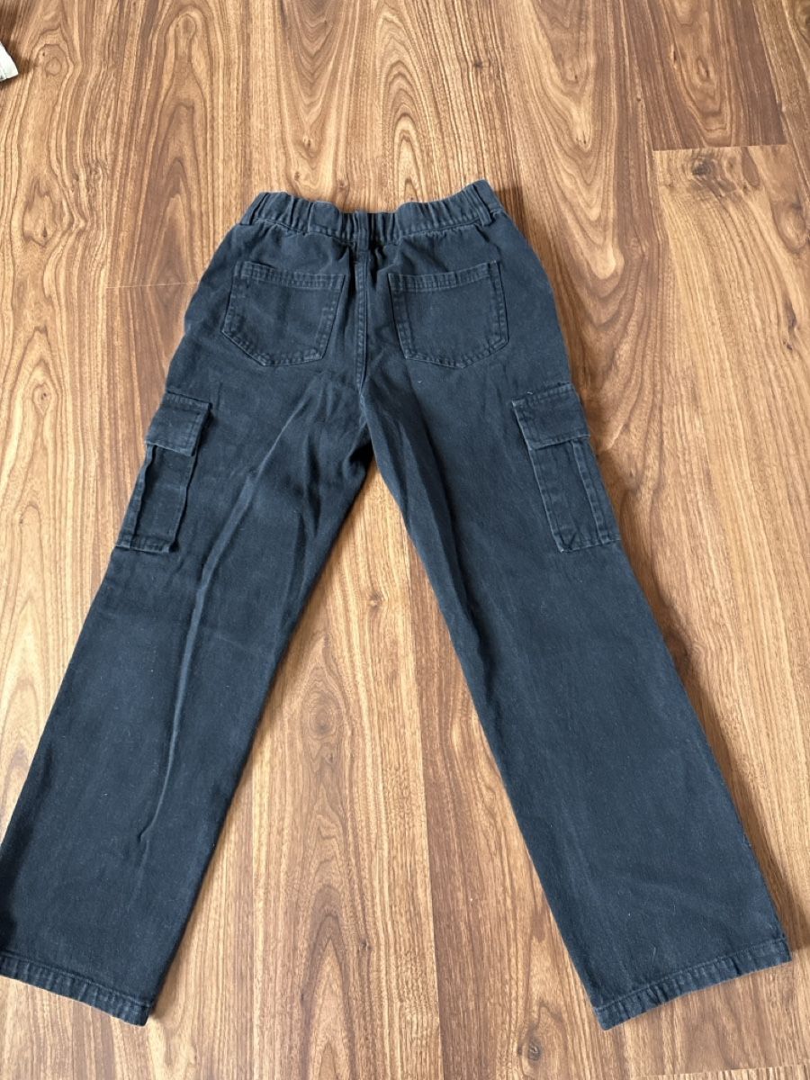 La Redoute Lotti & Set di vestiti: Pantalon cargo enfant, taille:10 ans. – Usato da Montfaucon venduto da Ccrimi 1