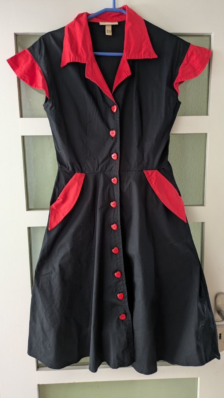 Vestiti: Kleid Lindy Bop schwarz rot Grösse M  – Usato da Ettingen venduto da Gerbera99