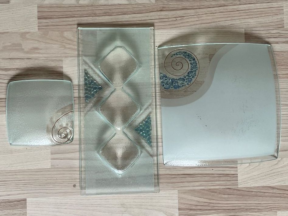 Tutte le decorazioni: Dekorative verschmolzene GLAS-SCHALEN / 3er-Set / Top! – Usato da Islikon venduto da sav_m8xk 3