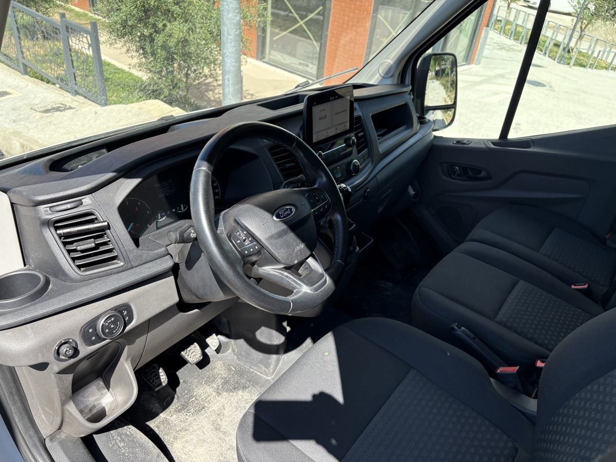 Ford Nutzfahrzeuge: Ford transit 2.0 van 350 L3 eco blue – Defekt aus zürich von Efekta 5