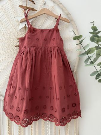 *Top Zustand* NEXT Sommerkleid mit Stickereien Gr. 116 