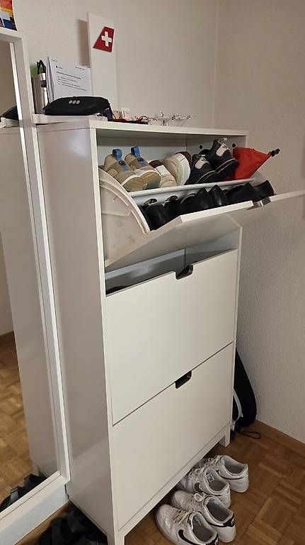 Ikea Porte manteau: Schuhschrank Ställ – D'occasion à Zürich par Silas20