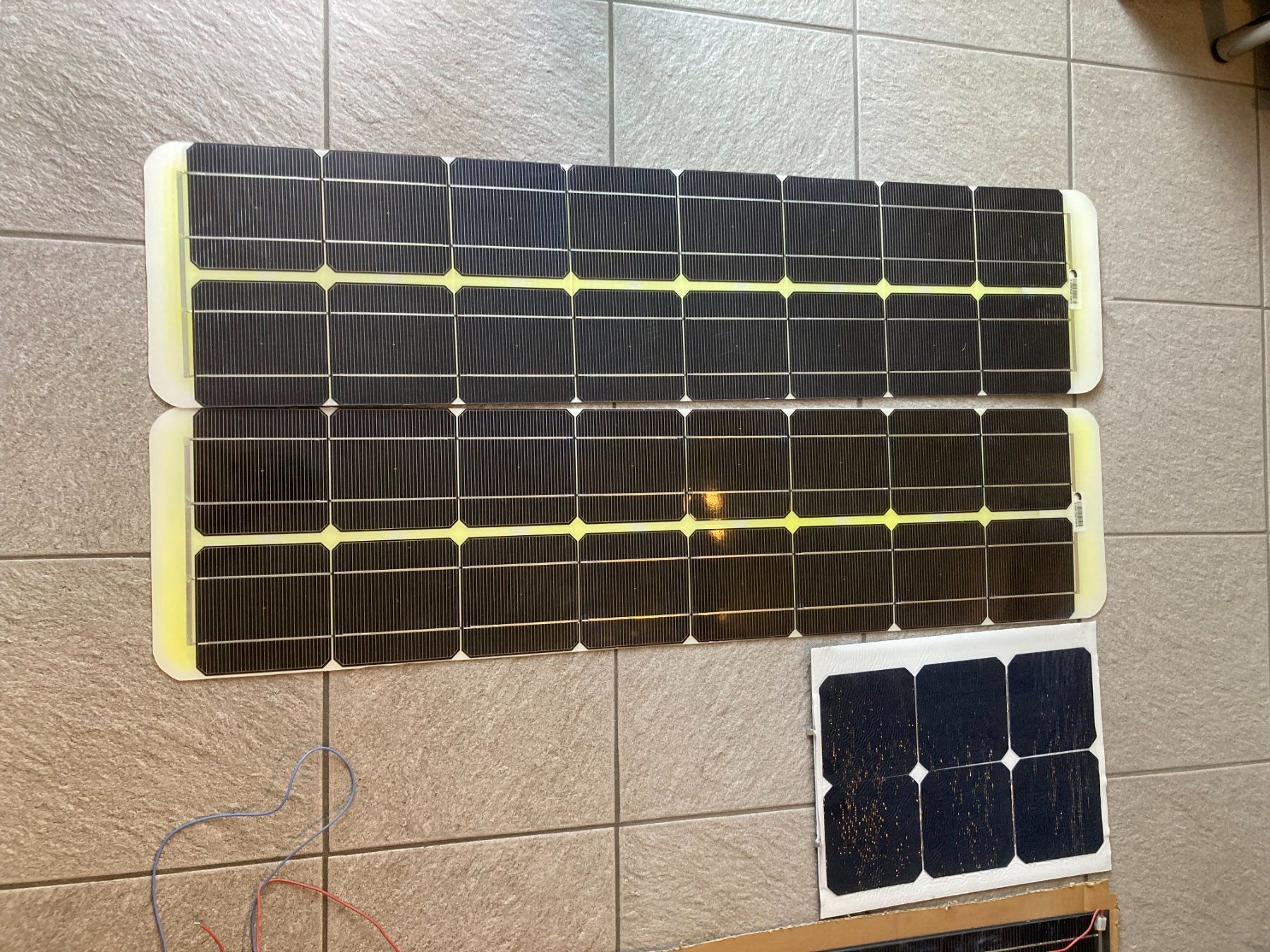 Dispositivi a energia solare: Solarpanels - Solarimpulse - Diverse flexibel / Glas – Usato da Heimberg venduto da Mehrwertdienst 9