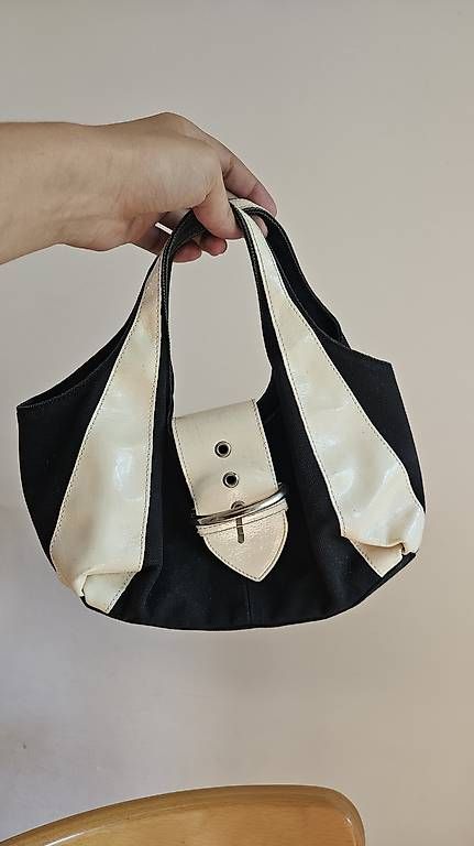 Taschen: Navyboot Handtasche – Gebraucht aus Basel von spo_9r87