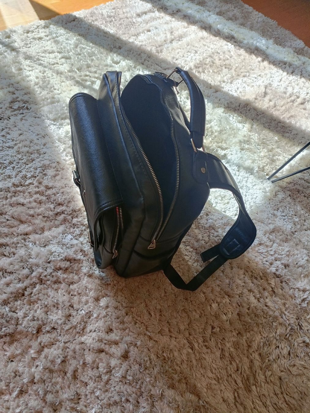Rucksäcke: Schöner schwarzer Rucksack – Neu (gemäss Beschreibung) aus Birsfelden von Kiki-Kiki 6