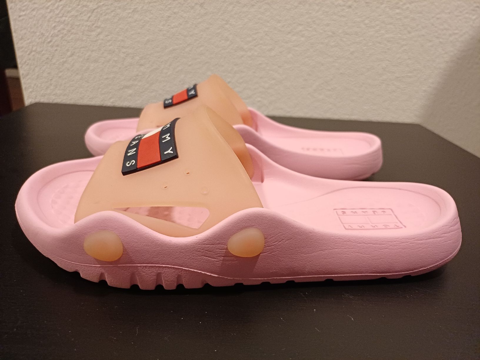 Scarpe da donna: Badeschuhe, Tommy Jeans – Usato da Winterthur venduto da Smily-_- 1