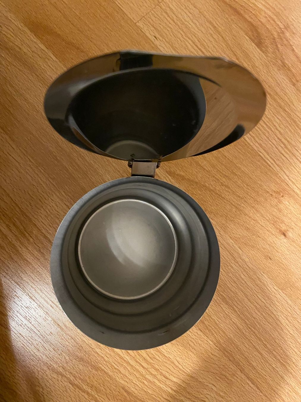 Cucine complete: Milchkännchen Edelstahl mit Deckel – Usato da Uster venduto da faandrei 2