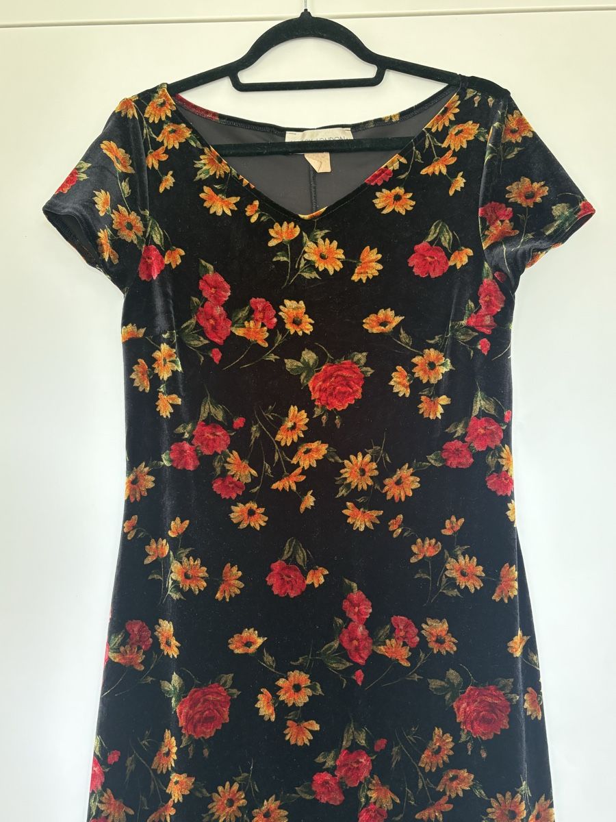 Robes: Vintage velvet flower dress Maggy London good state – Neuf (Voir description) à Prilly par mai_ktw8 1